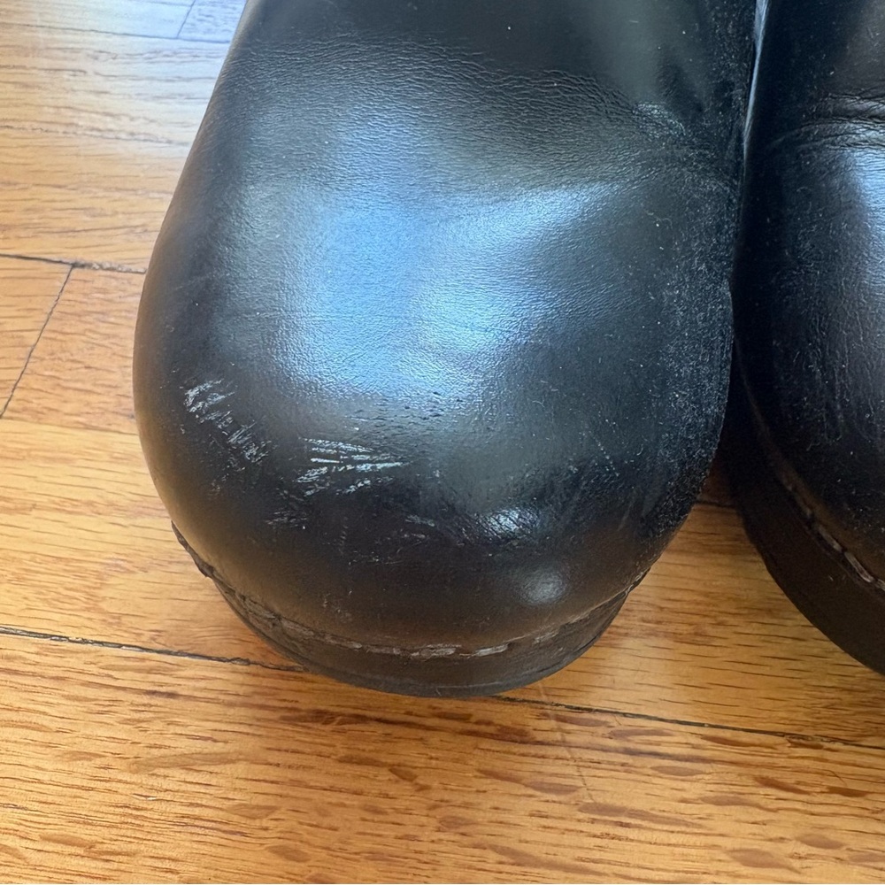 Dansko Professional Clogs - Picture 6 of 9